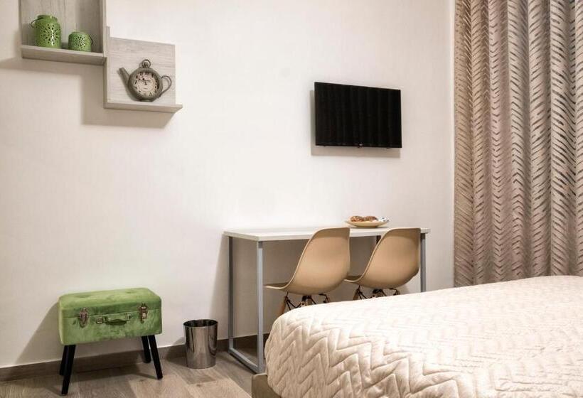 Dimora Flegrea Room & Breakfast