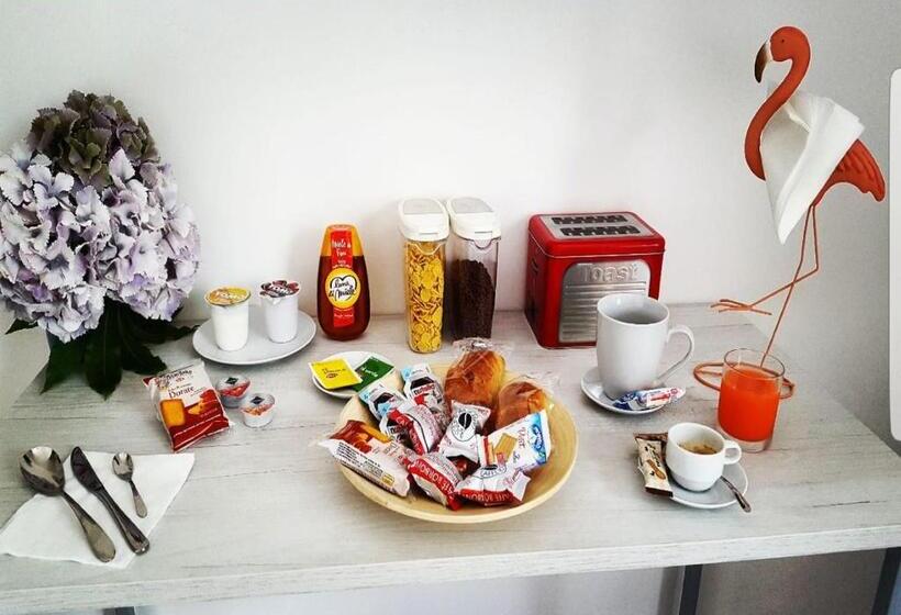 Dimora Flegrea Room & Breakfast