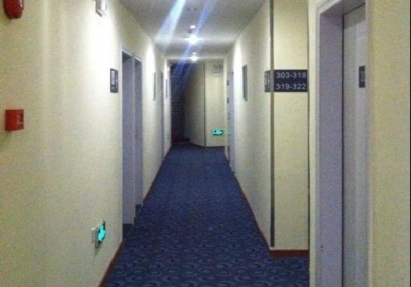 ホテル 7 Days Inn Gushu Railway Station Branch