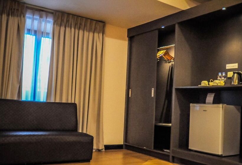 בית מלון כפרי Bauan Plaza