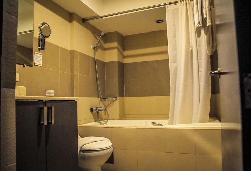 בית מלון כפרי Bauan Plaza