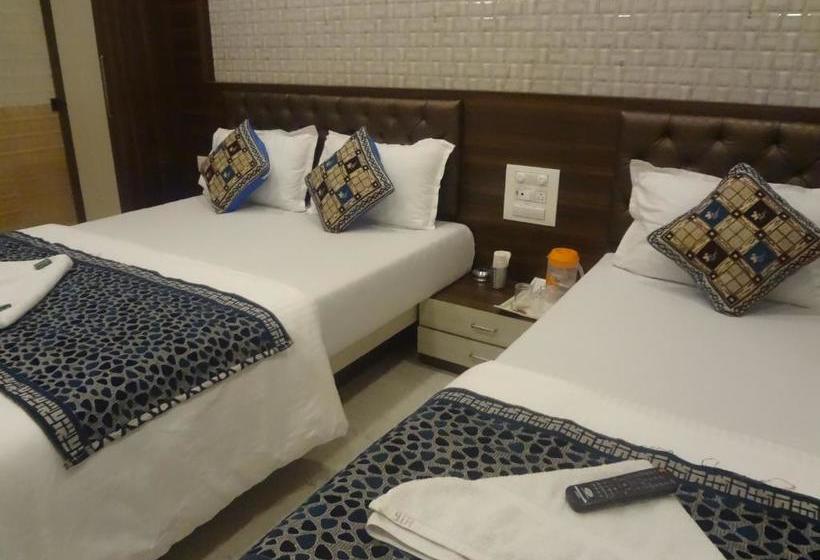 ホテル Imperial Palace Cst