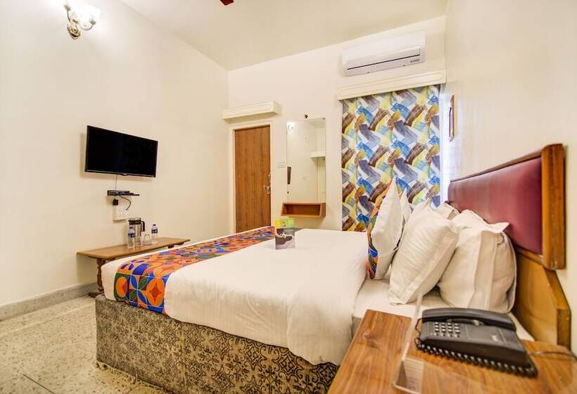 Отель Pink Palace