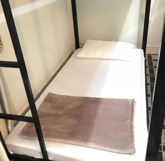 בית מלון כפרי Pu Rock Hostel