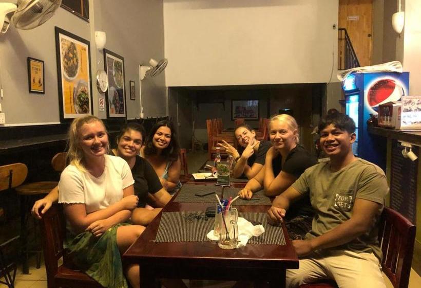 בית מלון כפרי Pu Rock Hostel