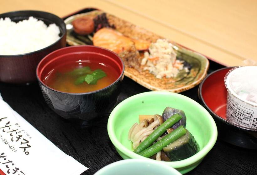 Отель Trend Funabashi