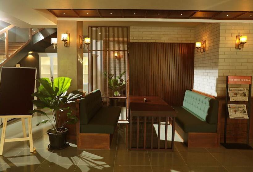 هتل Yash International Calicut