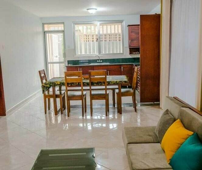 Pearl Cottages Kiwatule