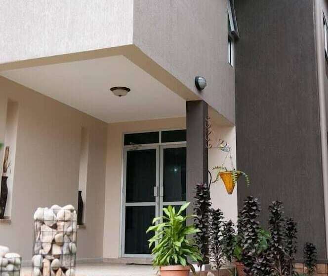 Pearl Cottages Kiwatule