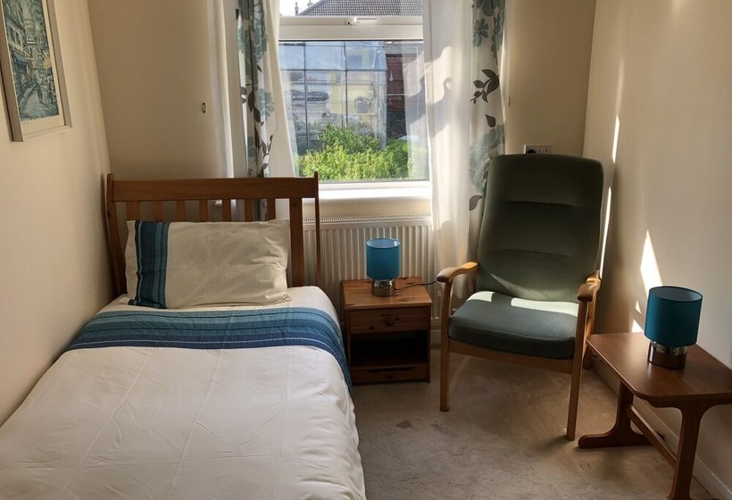 Пансион The Premium Margate