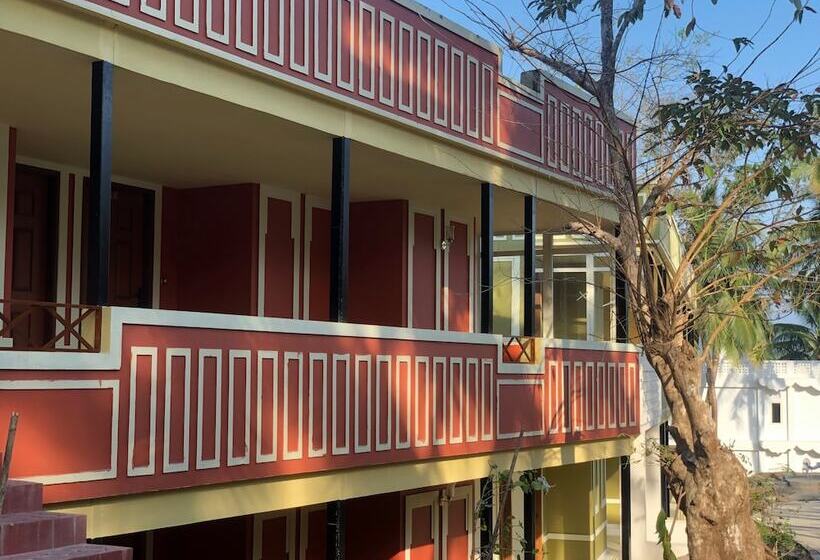 אתר נופש Clarks Exotica Island House, Portblair