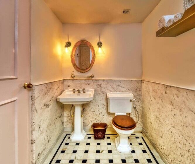 אתר נופש Clarks Exotica Island House, Portblair