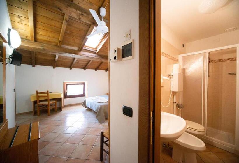 فندق Albergo Al Platano