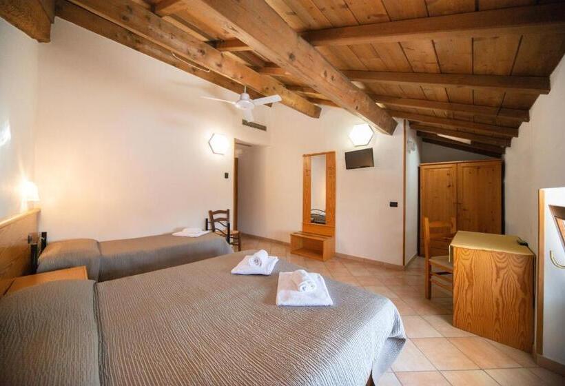 فندق Albergo Al Platano