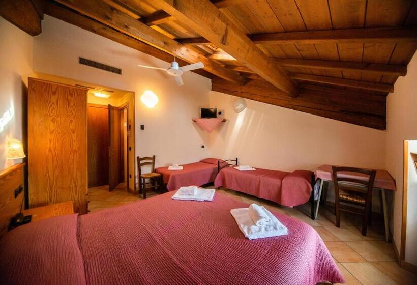 فندق Albergo Al Platano