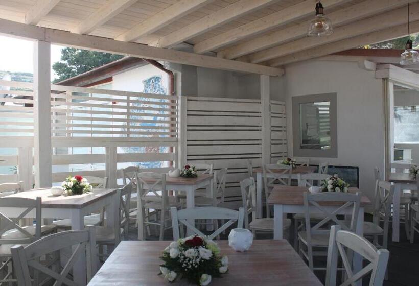 ホテル Camere Dieci Maggio