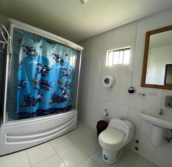 호텔 Hostal Alpachaca   New Quito Airport