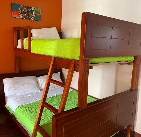 호텔 Hostal Alpachaca   New Quito Airport