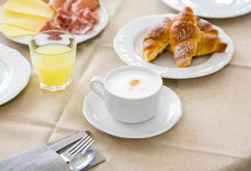 ホテル New Garden