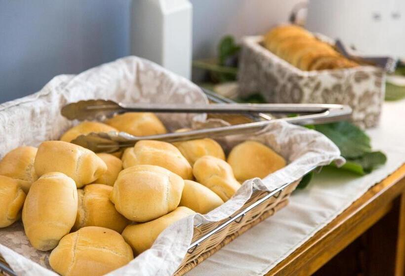 ホテル New Garden