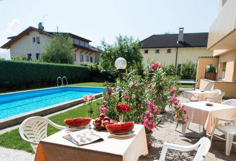 בית מלון כפרי Pensione Penegalblick