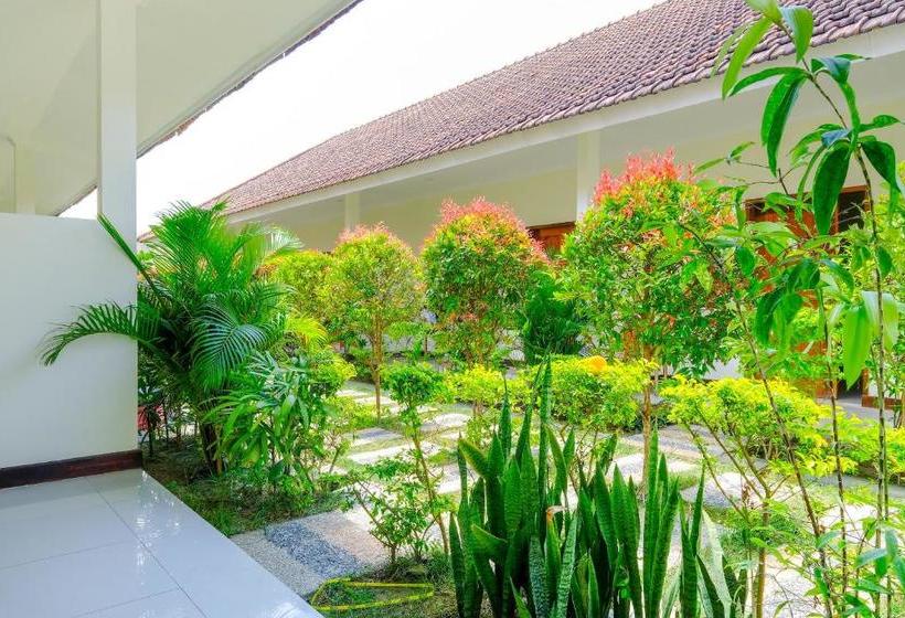 فندق صغير Sengkunyit Bukit Hotel By Oyo Rooms