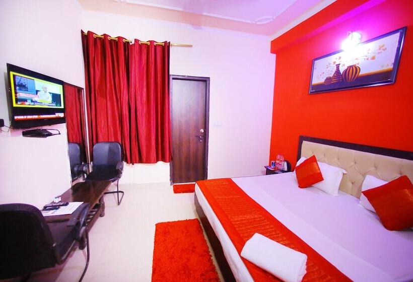 בית מלון כפרי Adb Rooms Arrival Inn