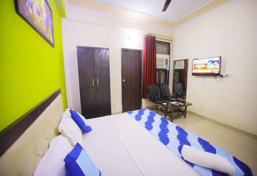 בית מלון כפרי Adb Rooms Arrival Inn