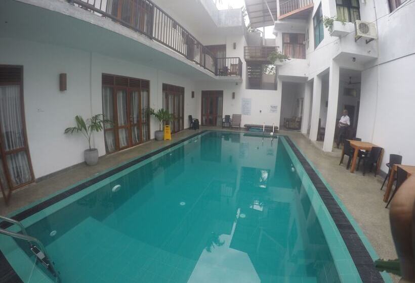 فندق Bienvenido Cozy Madiha