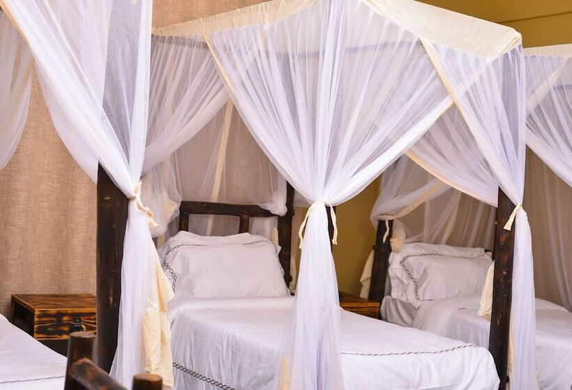 هتل Burka Coffee Lounge