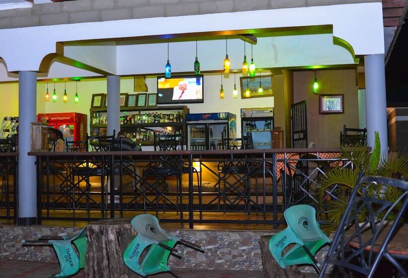 هتل Burka Coffee Lounge