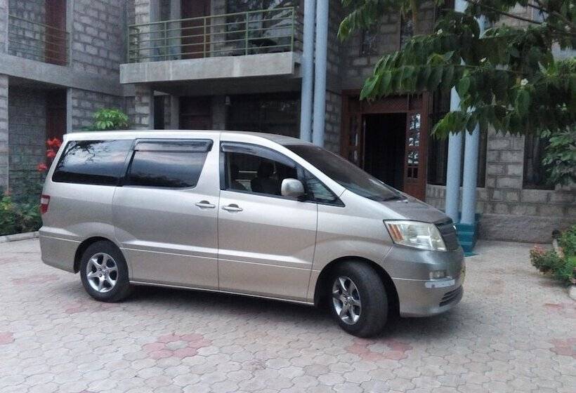 هتل Burka Coffee Lounge