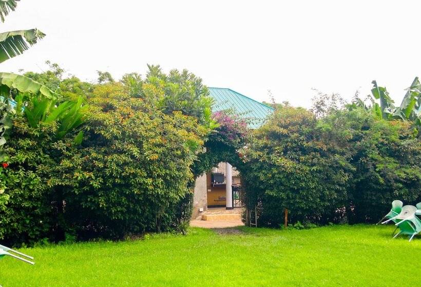 هتل Burka Coffee Lounge