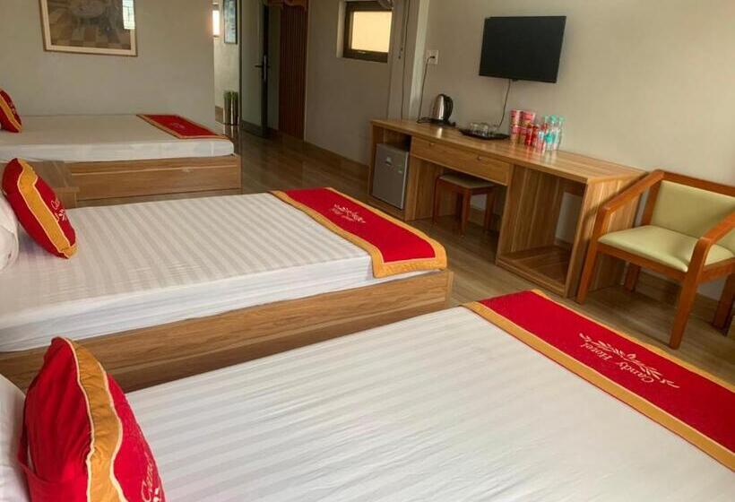 Candy Hotel Hạ Long