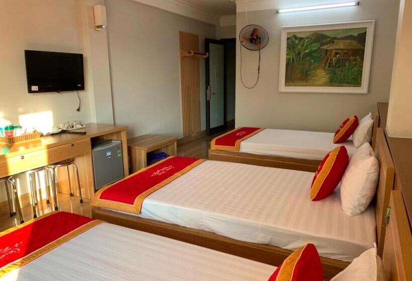 Candy Hotel Hạ Long