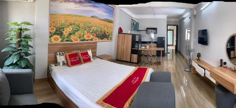 Candy Hotel Hạ Long