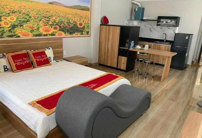 Candy Hotel Hạ Long