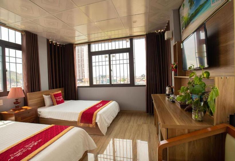 Candy Hotel Hạ Long