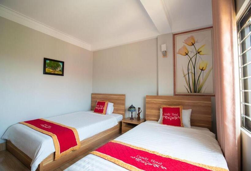 Candy Hotel Hạ Long