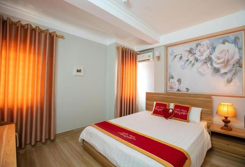 Candy Hotel Hạ Long