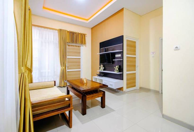 Hotel Dalem Jongke Homestay By Oyo Rooms