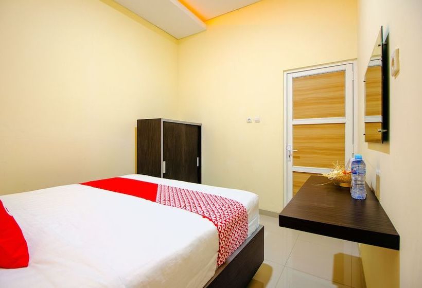 Hotel Dalem Jongke Homestay By Oyo Rooms