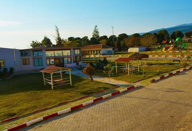 فندق Eda Termal Spa & Aquapark