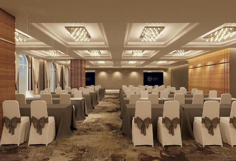 هتل La Vela Saigon