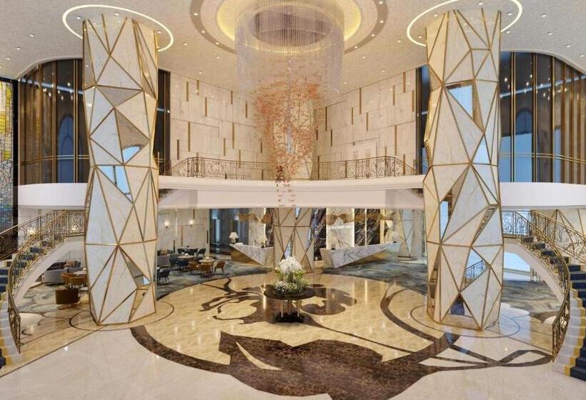 هتل La Vela Saigon