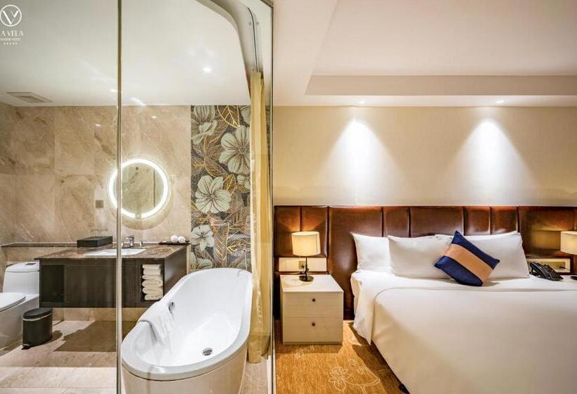 هتل La Vela Saigon