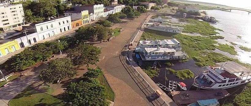 בית מלון כפרי Pousada Corumba Center