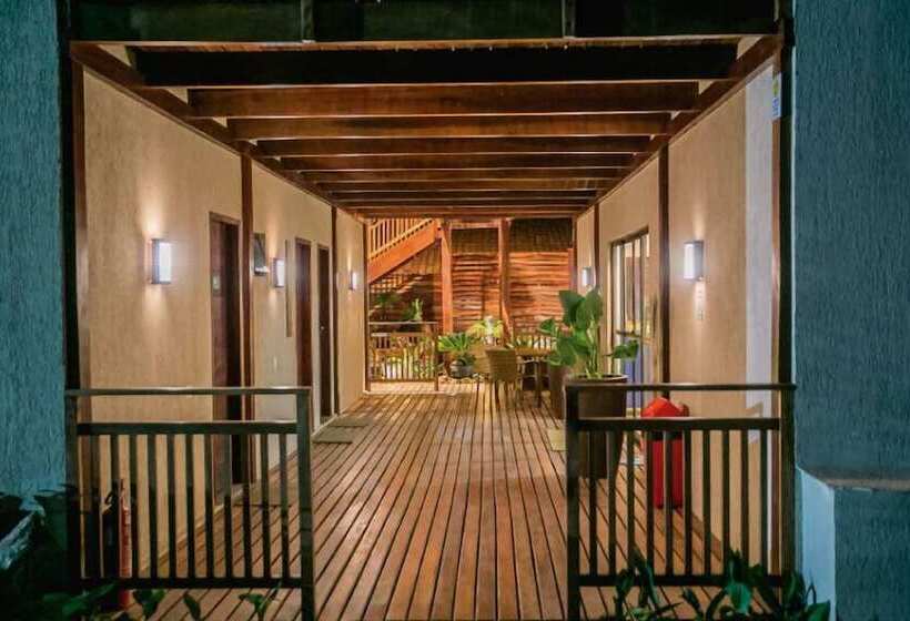 בית מלון כפרי Pousada Morro Do Farol