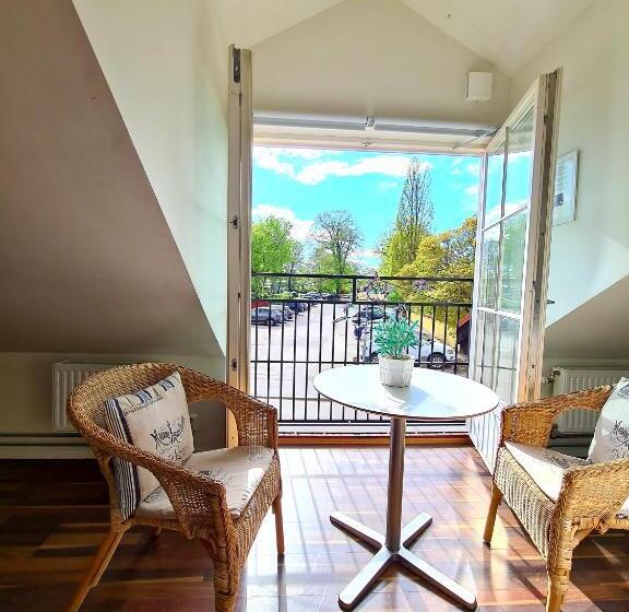 בית מלון כפרי Röda Magasinet