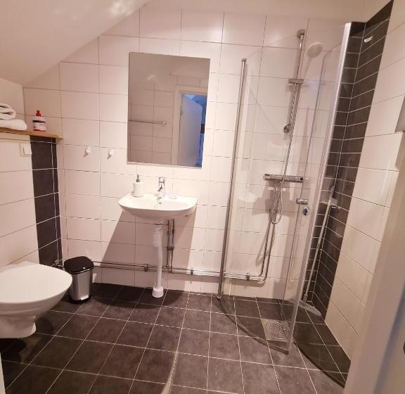 בית מלון כפרי Röda Magasinet